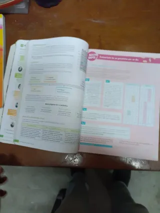 Biologia i Geologia. 4 Secundaria. Revola