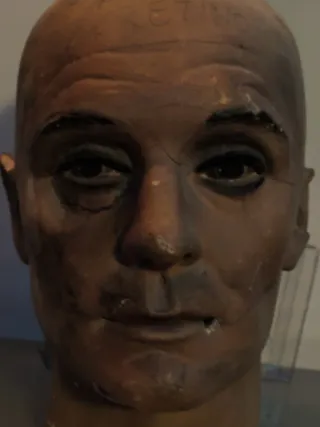 Cabeza de Maniquí Antigua