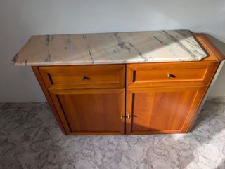 Habitación de madera clásica (*)