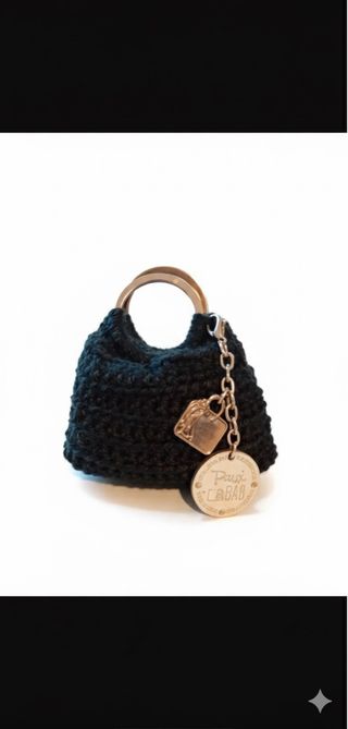 Portachiavi mini borsa uncinetto
