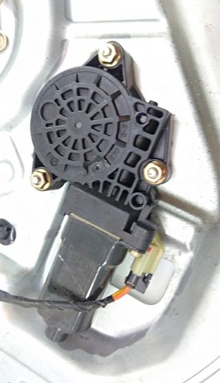 Elevatore finestrino anteriore destro Hyundai Tucson (JM) 2004 2.0 CRDI CAT