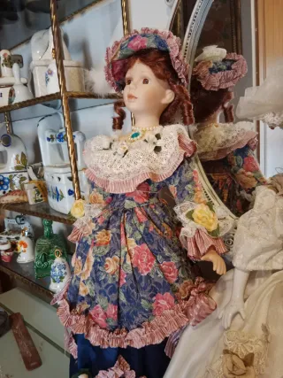 2 Grandi Bambole di Porcellana