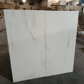 Lote 96m2 pavimento imitación mármol 60x120