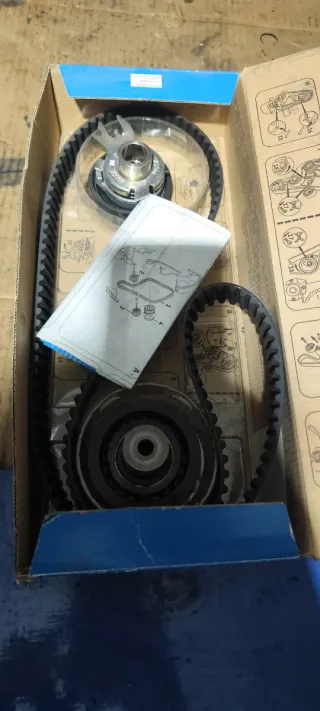 Kit distribuzione SKF VKMA 01114 VAG 1.4 nuovo