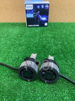 Faretti LED anteriori Philips