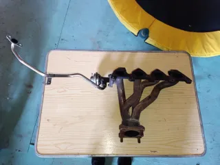 Colector de escape VW Golf Mk4