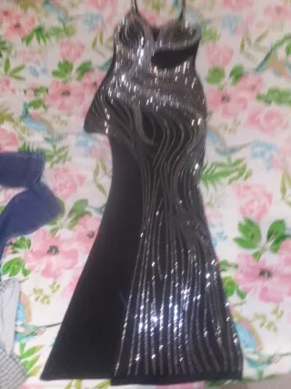 Vestido largo pedrería negro talla M y L