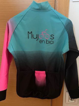 Chaqueta ciclismo invierno de mujer