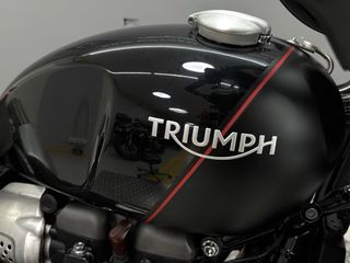 TRIUMPH SCRAMBLER 1200 XC