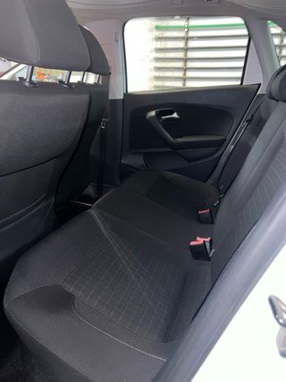 Volkswagen Polo 2015