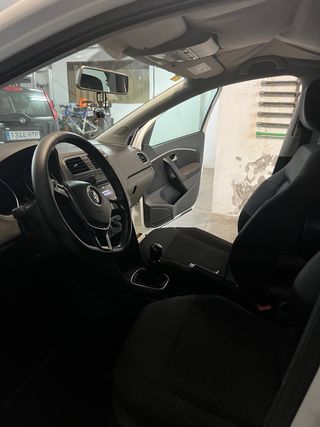 Volkswagen Polo 2015