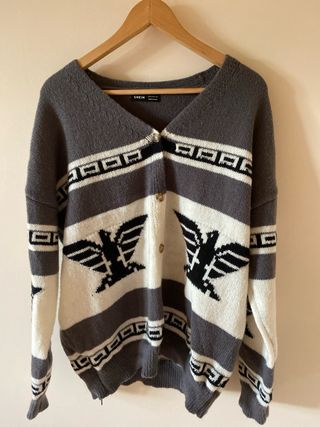 Jersey SHEIN gris y blanco talla XS