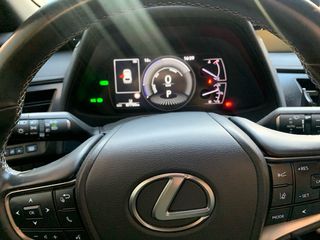 Lexus UX 2022 recien pasado revision