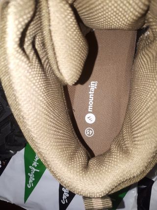 Botas de montaña Mountain Pro a estrenar