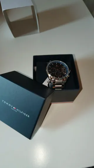 Orologio Tommy Hilfiger analogico multifunzione