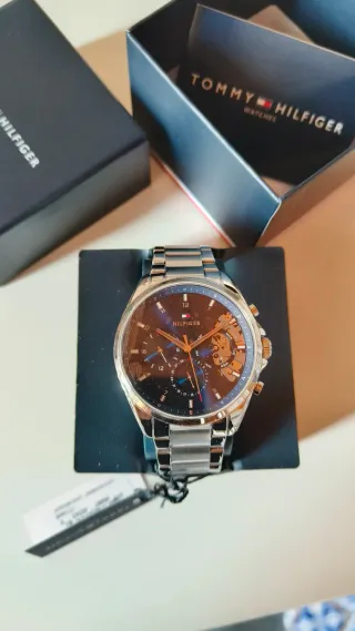 Orologio Tommy Hilfiger analogico multifunzione