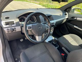 Opel Astra 2006