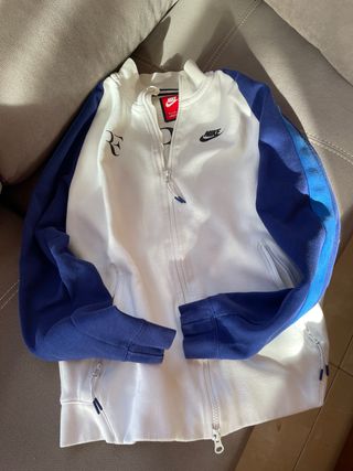 Sudadera Nike Blanca y Azul