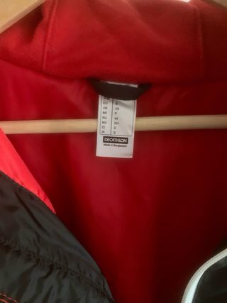 Chaqueta negra reversible Wed'ze