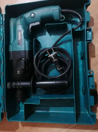 Taladro Percutor y Atornillador Makita