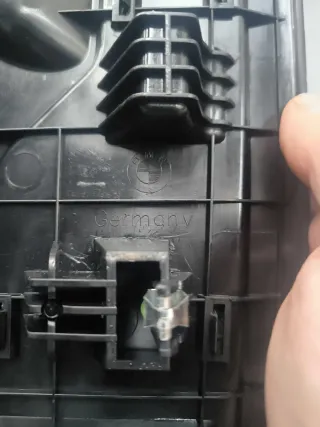 Plástico Maletero BMW F11 Serie 5