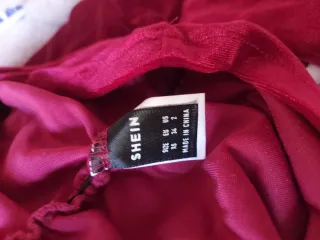 Vestido granate de terciopelo