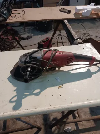 Amoladora radial 230mm milwakee