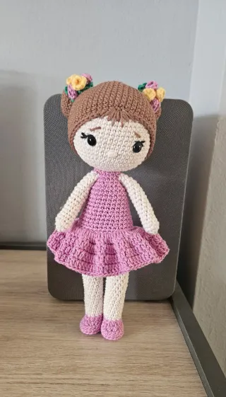 Muñeca Cloe Amigurumi Hecha a Mano