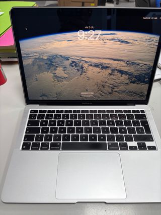 MacBook Air 13 M1 Plata 512gb 8gb ram
