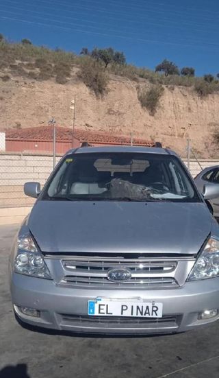 Asiento delantero derecho kia carnival 2.9 70510