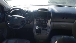 Asiento delantero derecho kia carnival 2.9 70510