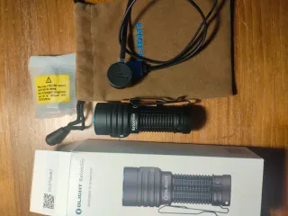 Linterna Olight Baton Turbo sin estrenar