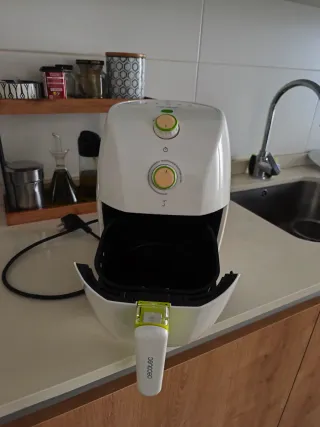 Cecotec Airfryer Blanca