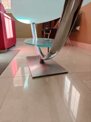 Mesa de TV cristal y metal