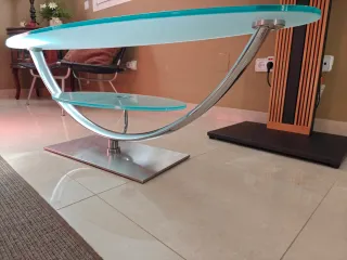 Mesa de TV cristal y metal