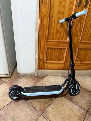 Patinete Eléctrico Infantil Casi Nuevo