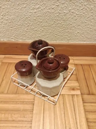 Set aceto e olio con supporto