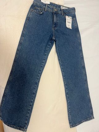Zara Jeans Cropped Flare