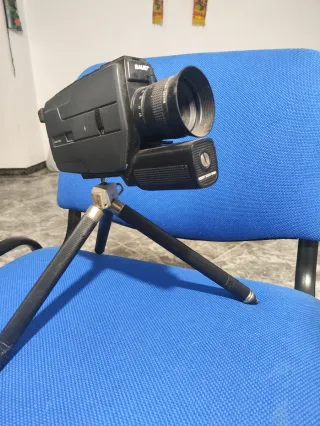 Cámara de vídeo Bauer antigua