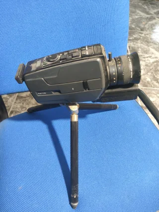 Cámara de vídeo Bauer antigua