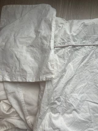 Edredón con cubre colchon impermeable mini cuna