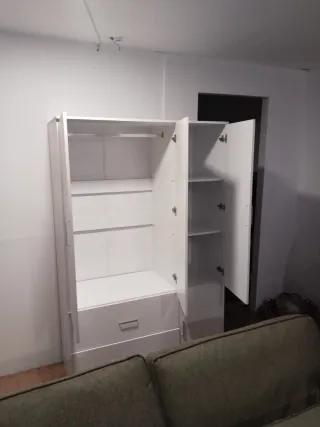 Armario 3 puertas 2 cajones