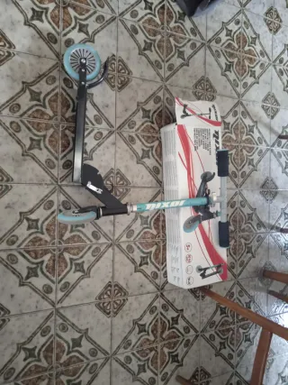 Patinete infantil 2 ruedas 5+ años 50kg