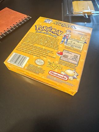 Pokémon Yellow Version Game Boy Inglés