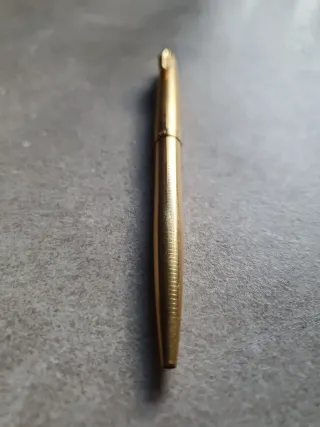 Bolígrafo Parker Dorado