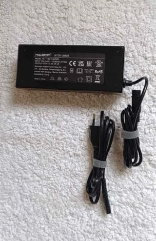 Patente IX 4 - Patinete Eléctrico 800W