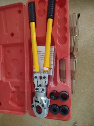 Herramienta de Prensado de Tubos