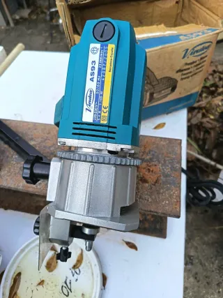 Fresadora Virutex AS93