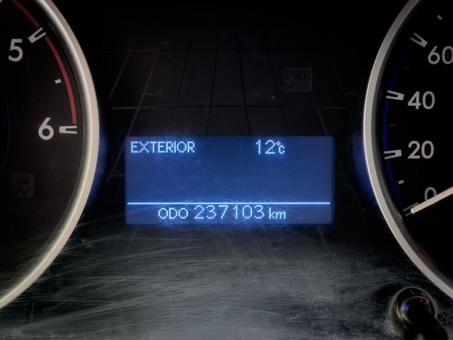 Toyota Hilux 2.4 D-4D Cabina Doble GX