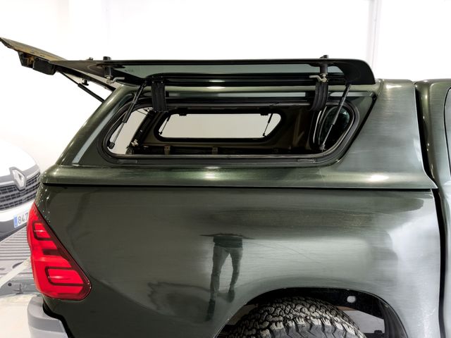 Toyota Hilux 2.4 D-4D Cabina Doble GX